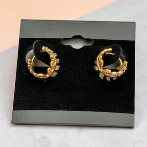 18 kt Gold plated Leaf Huggie Metal Earrings Nature Motif Fashion Jewelry